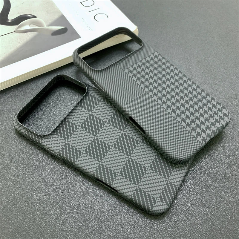 Slim Carbon Fiber Shockproof Matte Case for iPhone 17 Pro Max 16 15 14 13 Luxury Checkered Pattern Contrast Color Bumper Cover