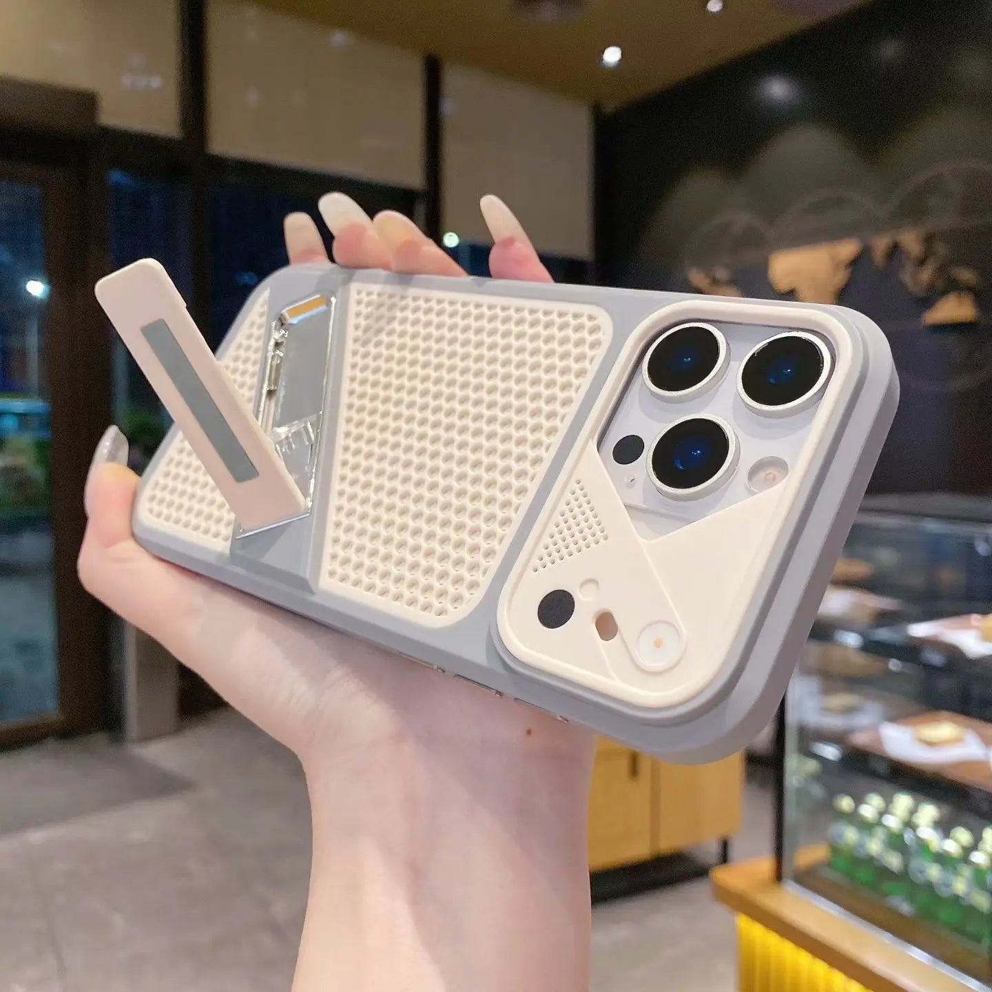 Honeycomb Cooling Phone Case For iPhone 12 13 14 15 16 17 Pro Max With Foldable Stand detachable lens Shockproof protective case
