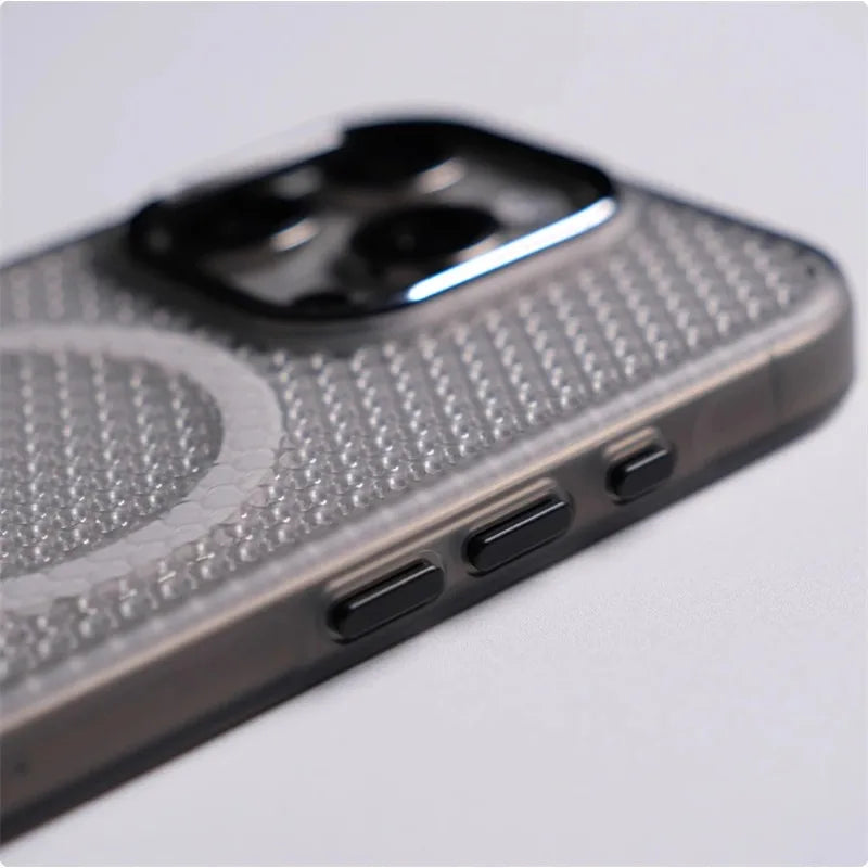 Cooling Heat Dissipation Magnetic Phone Case For iPhone 16 Pro Max 15 17 13 12 Case For Magsafe Wireless Charge Shockproof Cover