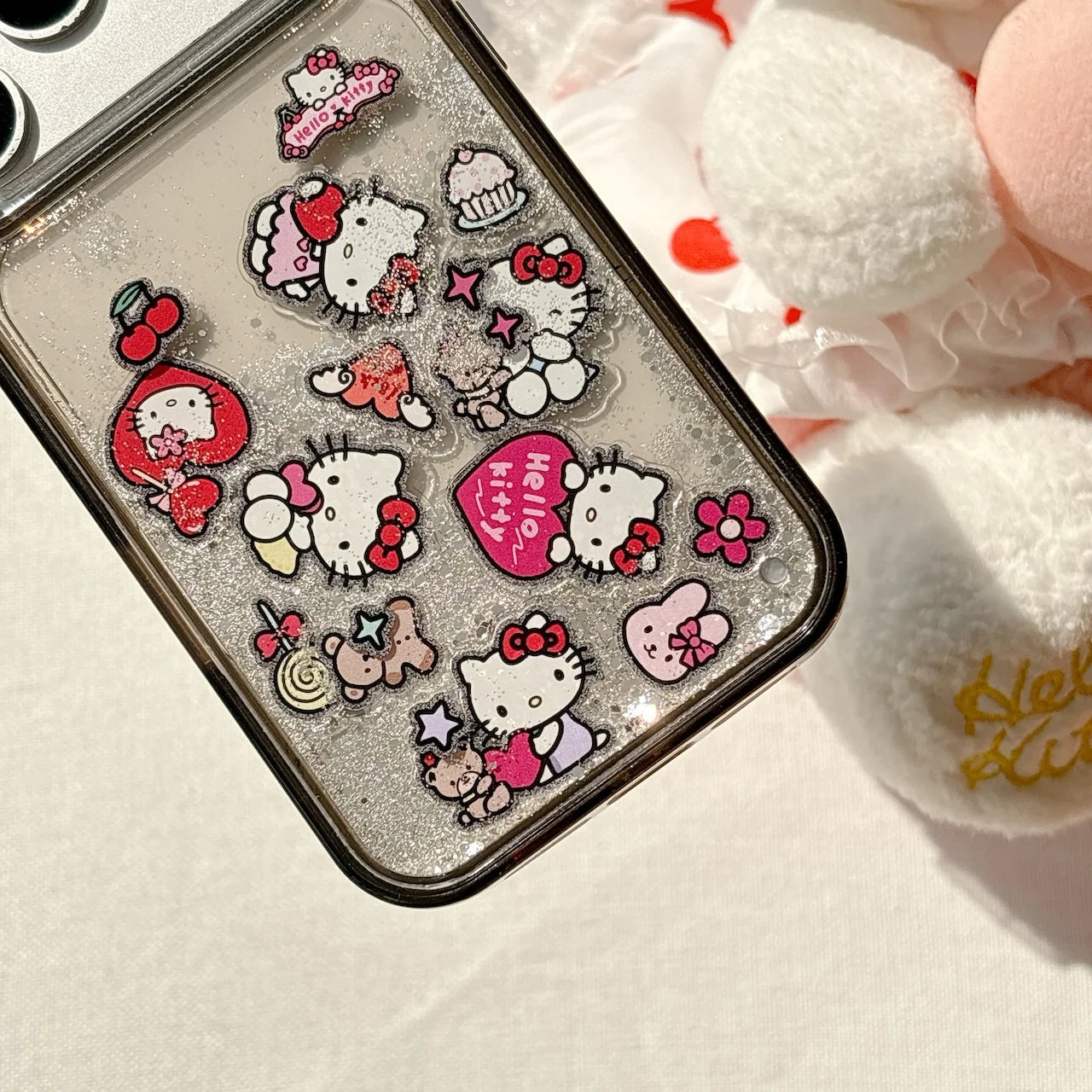 Quicksand Glitter Protection For Cute Hello Kitty Case For iPhone 17 16 15 Pro Max Soft TPU Shockproof Anti-Scratch Back Cover