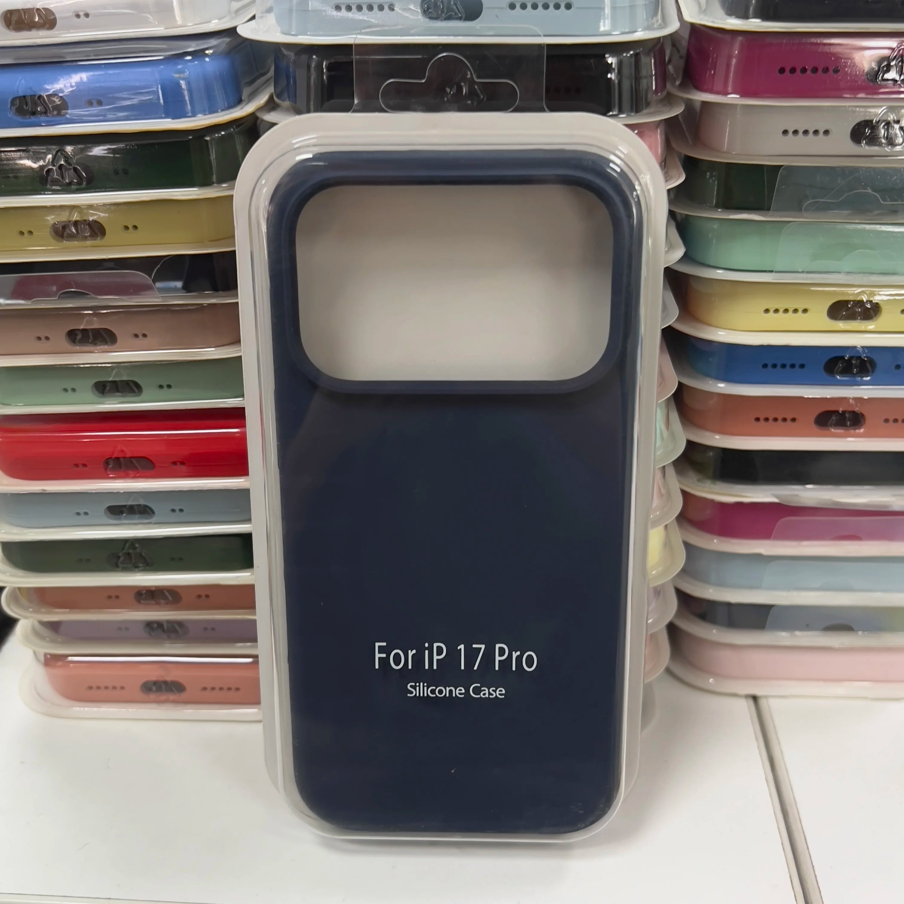 2026 NEW Liquid Silicone Case For iPhone 17 16 13 14 15 Pro Max  Luxury Shockproof Cover For 17AIR 14 15 16 Accessory