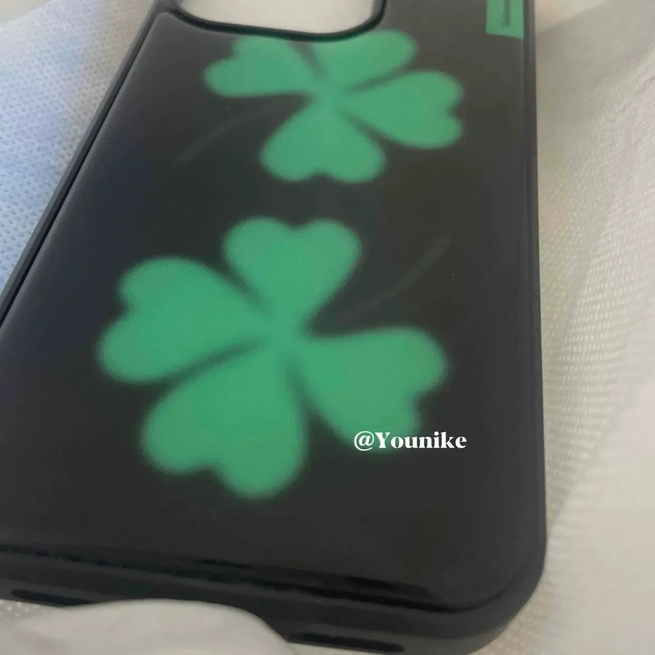 Lucky Four Leaf Clover Cute Kawaii Drop Glue Phone Case For iPhone 17 AIR 16 15 14 13 12 11 Pro MAX Plus Y2K Minimalism Cover