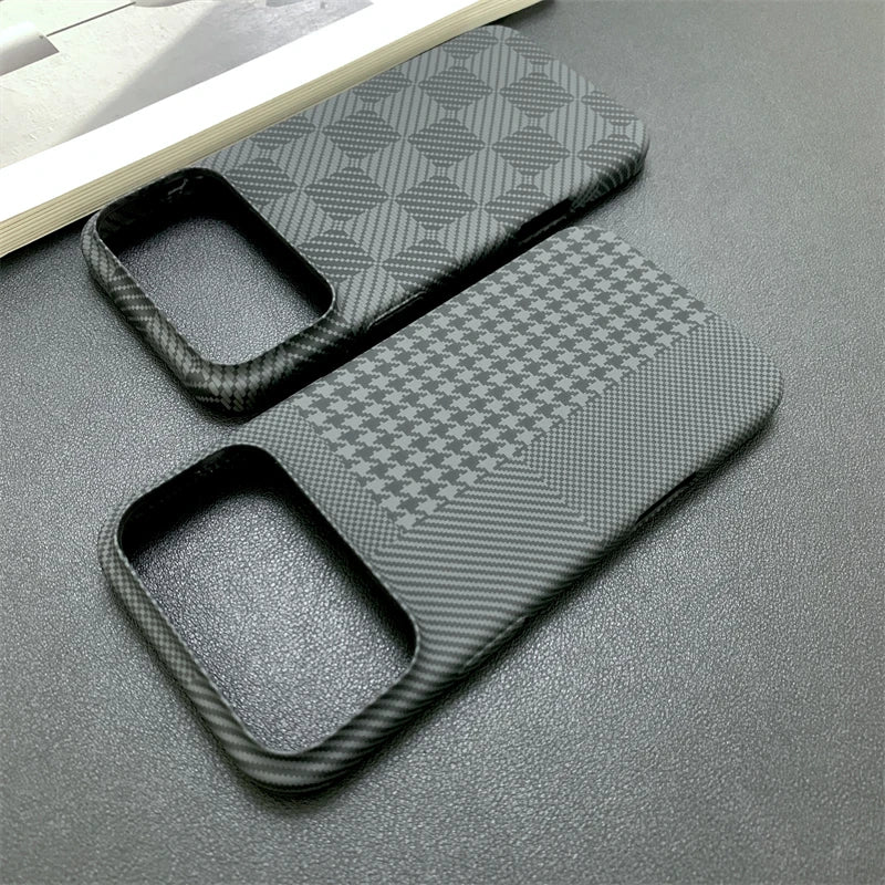 Slim Carbon Fiber Shockproof Matte Case for iPhone 17 Pro Max 16 15 14 13 Luxury Checkered Pattern Contrast Color Bumper Cover