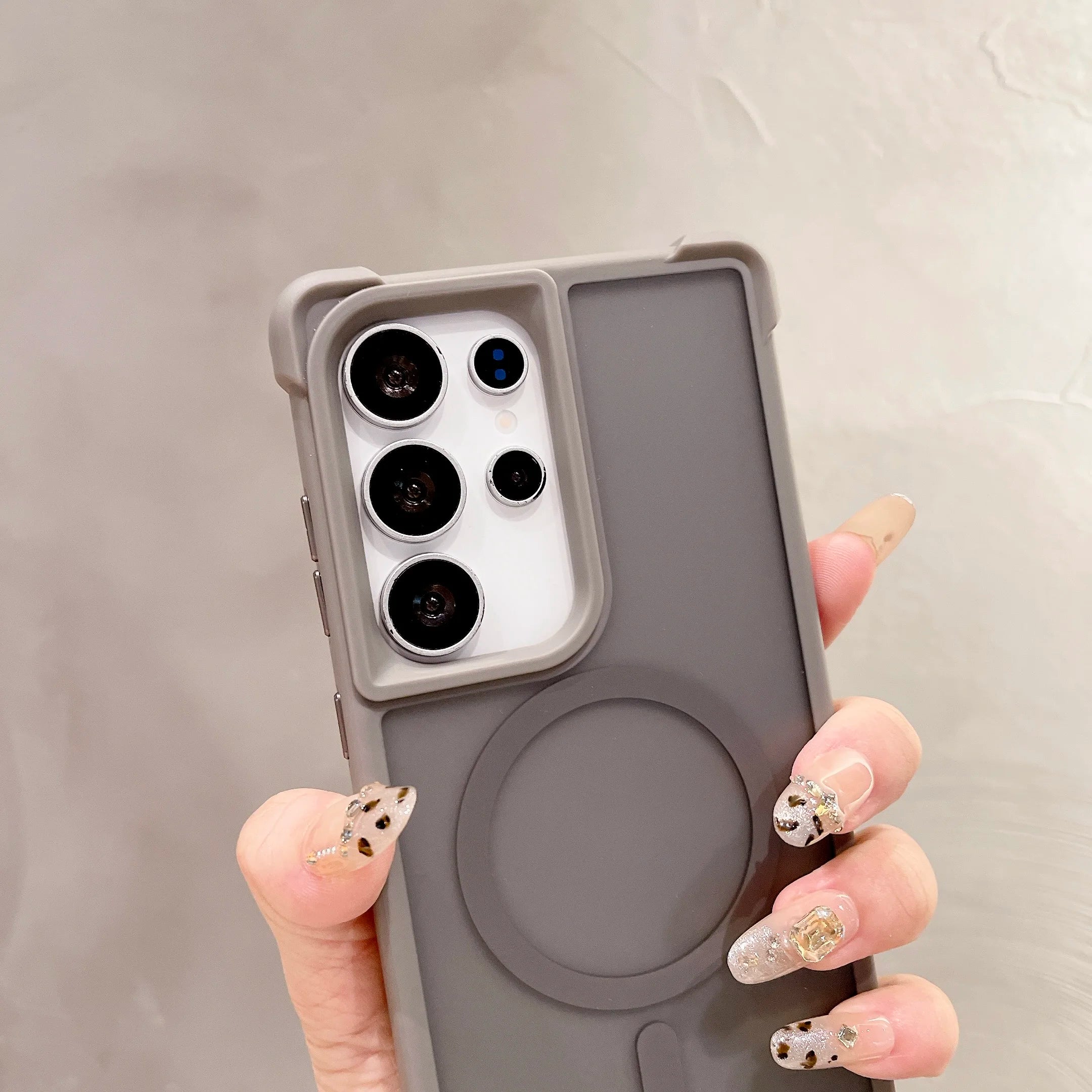 Luxury Airbag Shockproof Magsafe Magnetic Case for Samsung Galaxy S25 S24 Ultra Plus S23Ultra Translucent Matte Hard PC Cover