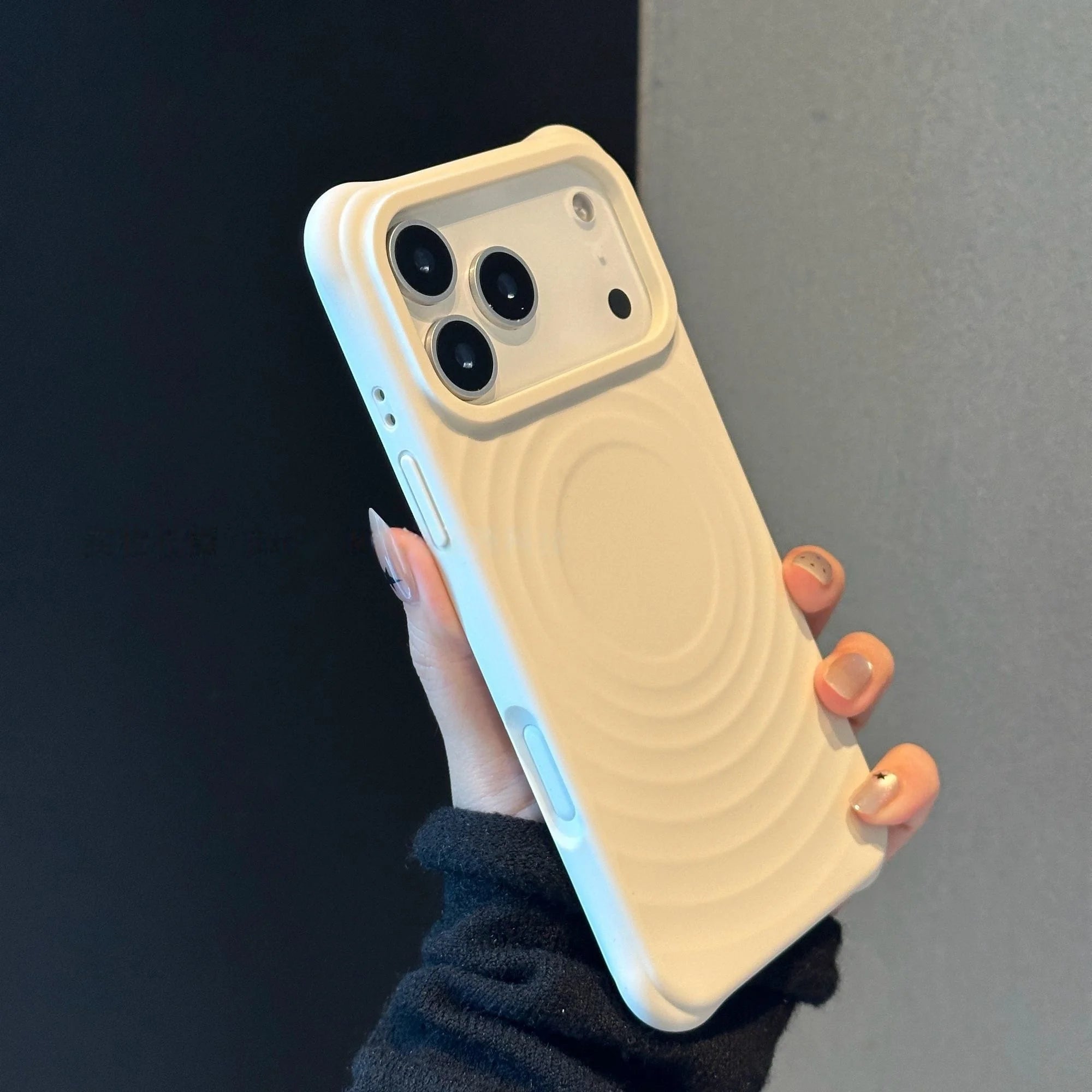 Luxury Ripple Silicone For Magsafe Magnetic Case For iPhone 17 Air 16 15 14 13 Pro Max Plus Wireless Charging Shockproof Cover