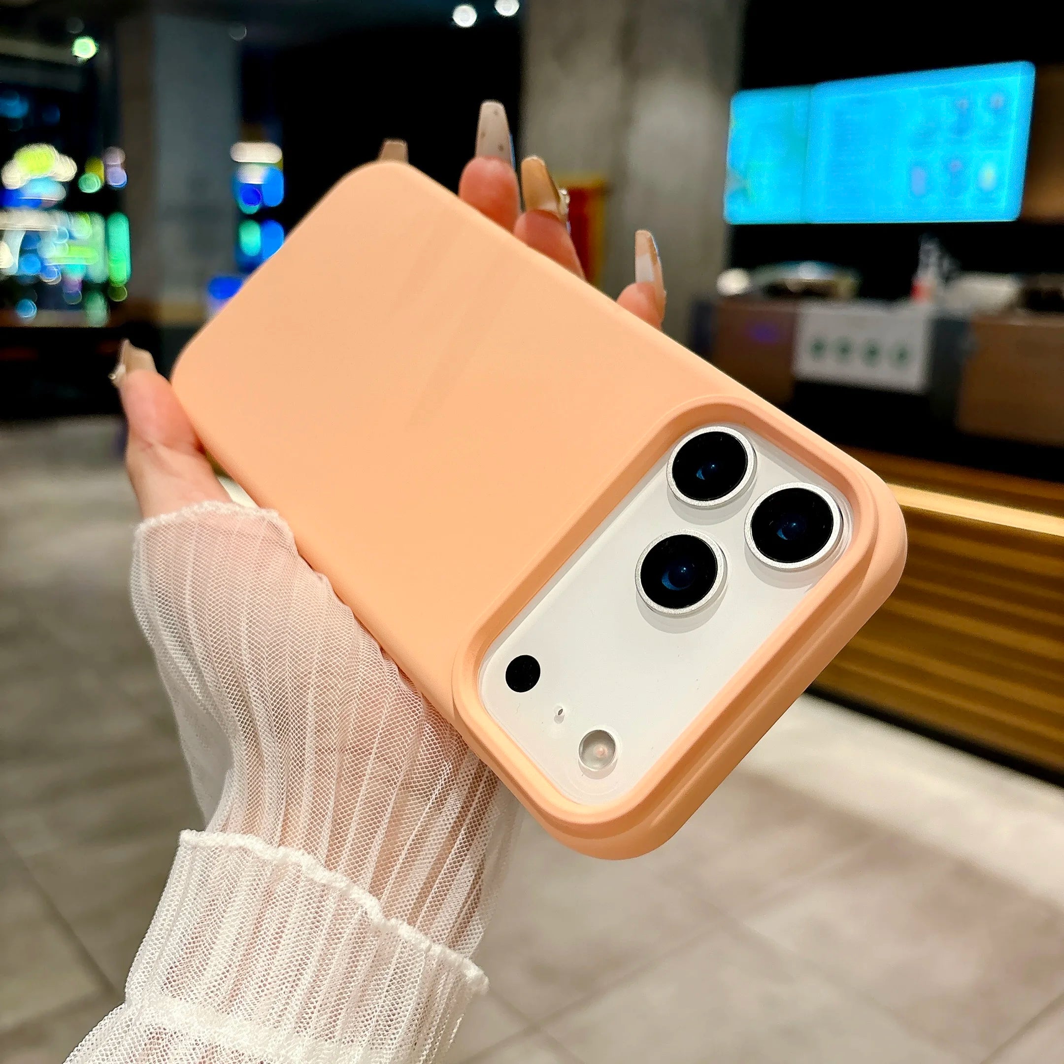 Bright Fluorescent Liquid Silicone Phone Case For iPhone 17 Air 17Pro 17ProMax Silicone Button Protection Matte Solid Soft Cover