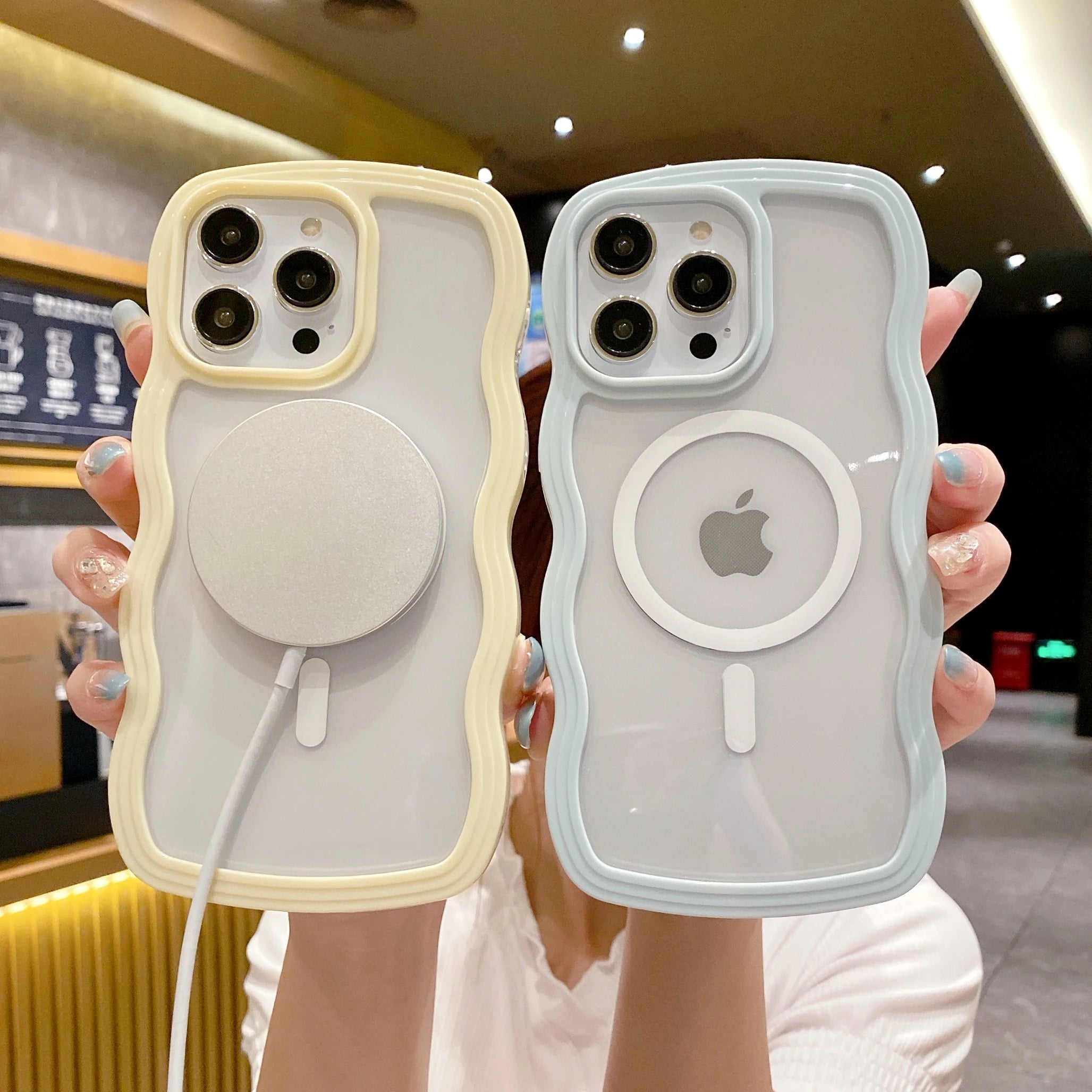 Cute Transparent Magnetic Phone Case For iPhone 16 15 14 13 12 11 Pro Max 15 16 Plus For Magsafe Charge Wave Frame Protect Cover