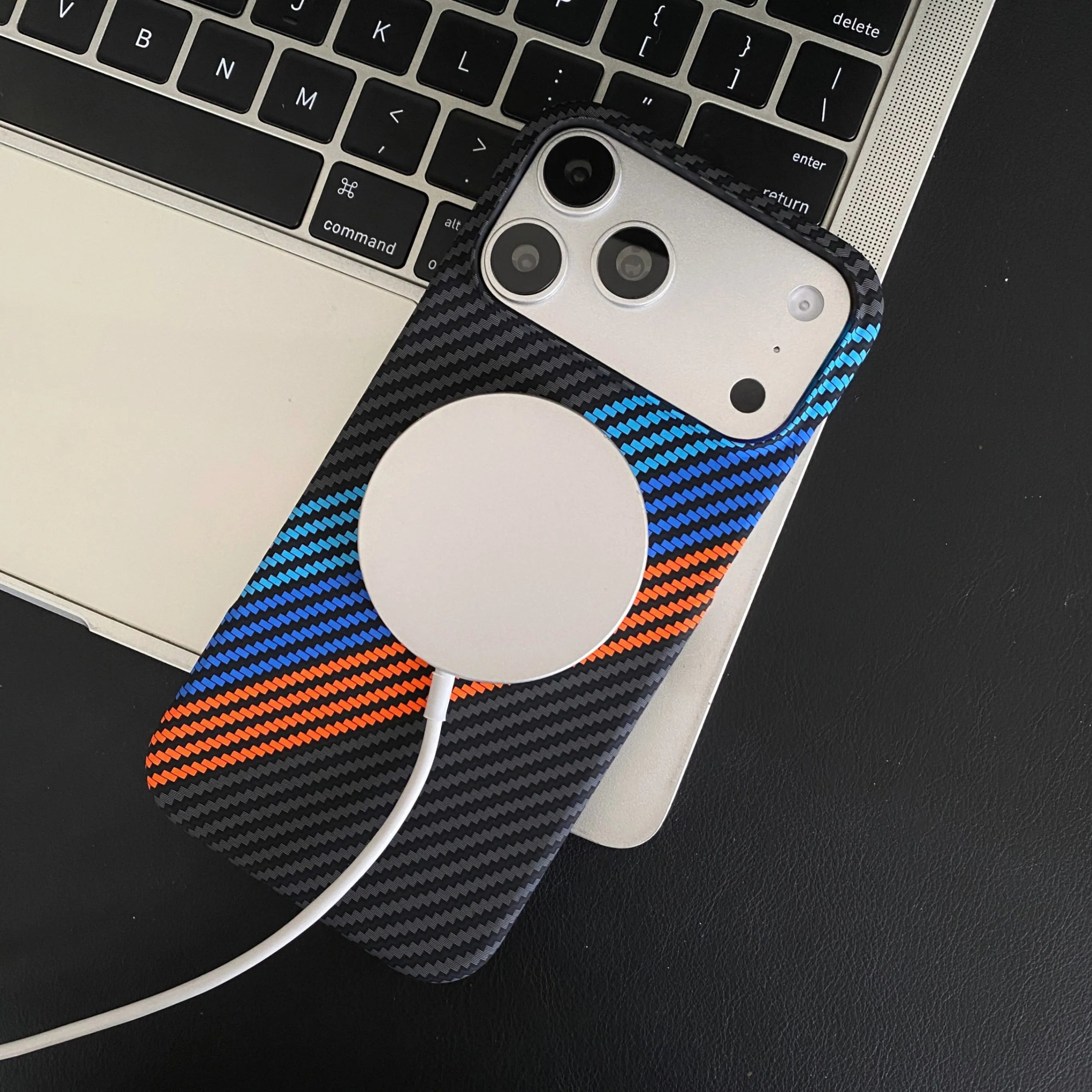 Magnetic Wireless Charging Luxury Kelvar Carbon Fiber Phone Case for iPhone 17 Air 16 15Plus 14 13 12 Pro Max Shockproof Cover