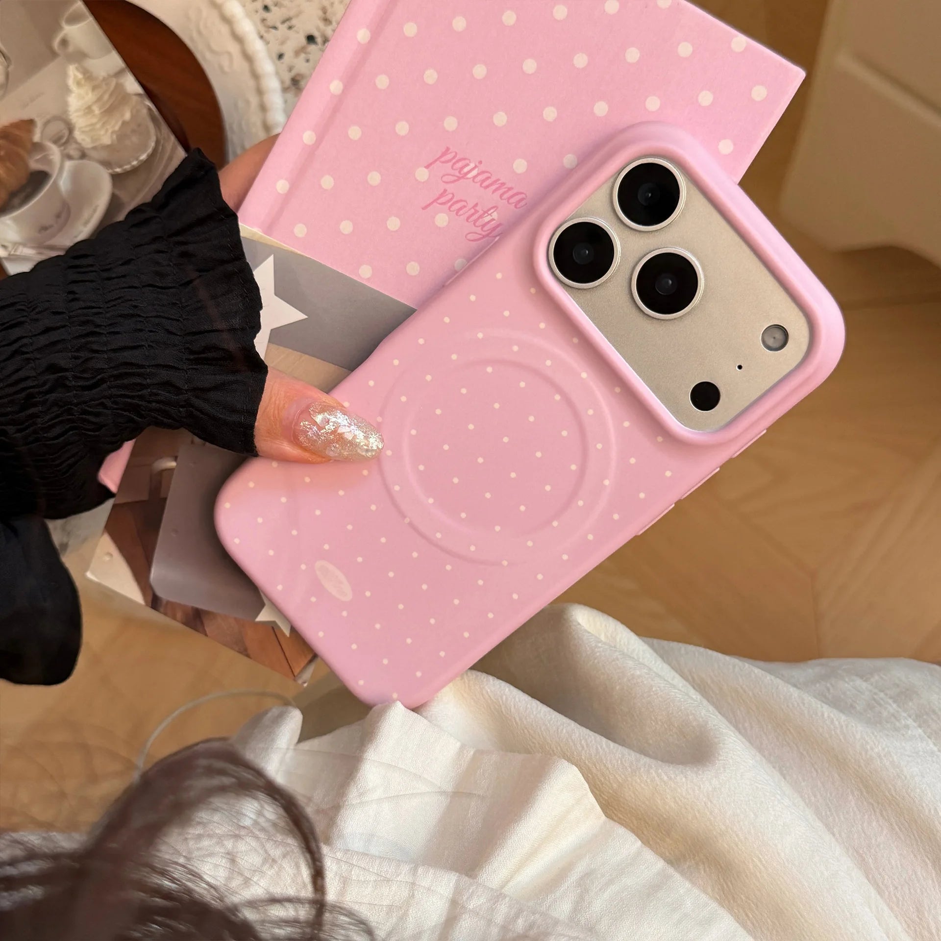 Korean Candy Colors Full Screen Polka Dot Magnetic Phone Case for iPhone 17 16 15 13 14 Pro Max Shockproof Protective Soft Cover