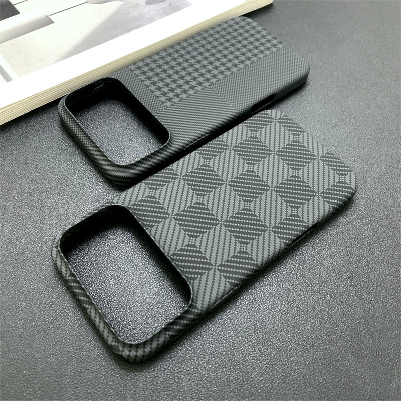 Slim Carbon Fiber Shockproof Matte Case for iPhone 17 Pro Max 16 15 14 13 Luxury Checkered Pattern Contrast Color Bumper Cover