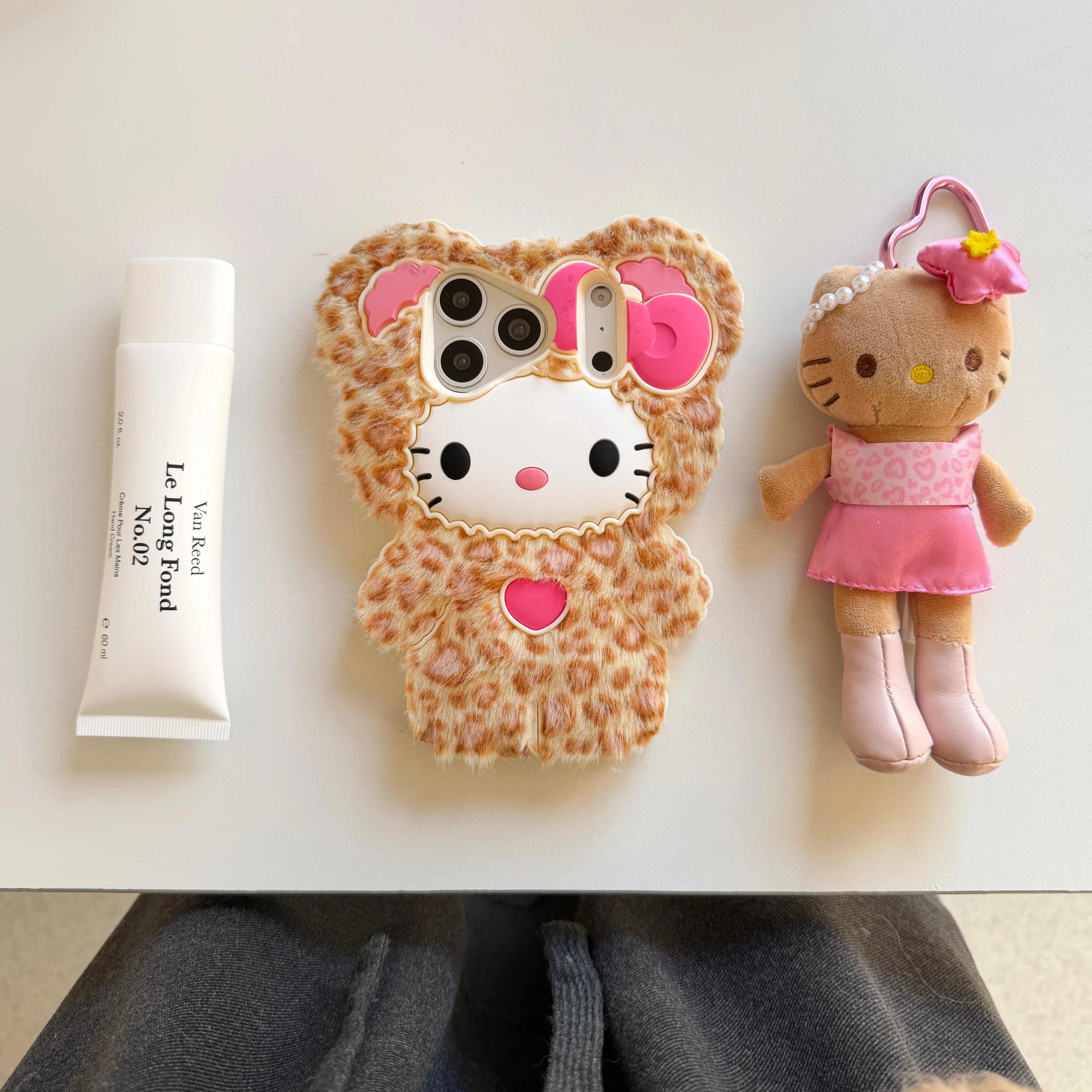Cute Fluffy Leopard Print Hello Kitty Phone Case For iPhone 17 16 15 14 13 12 Pro Max Plus 17 Pro Cartoon Plush Kitty Back Cover