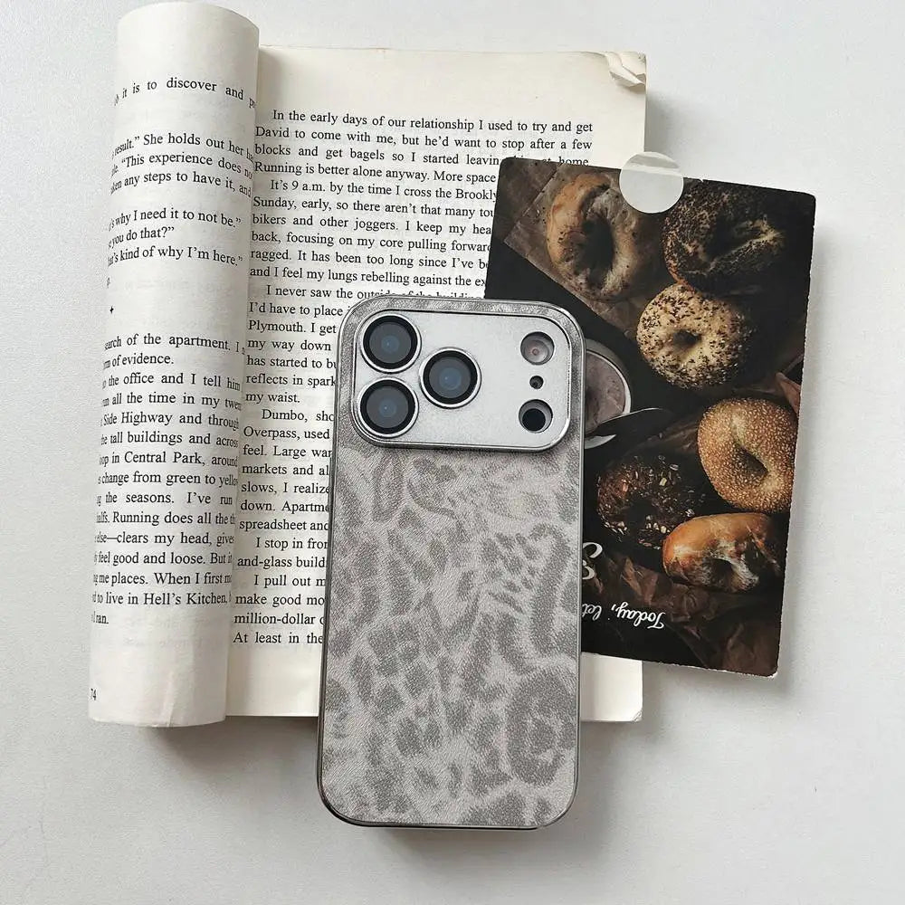 Luxury Leopard Print Phone Case For iPhone 17 Air 11 12 13 14 15 Pro Max 16 Plus Leather Texture Shockproof Bumber Cases Cover