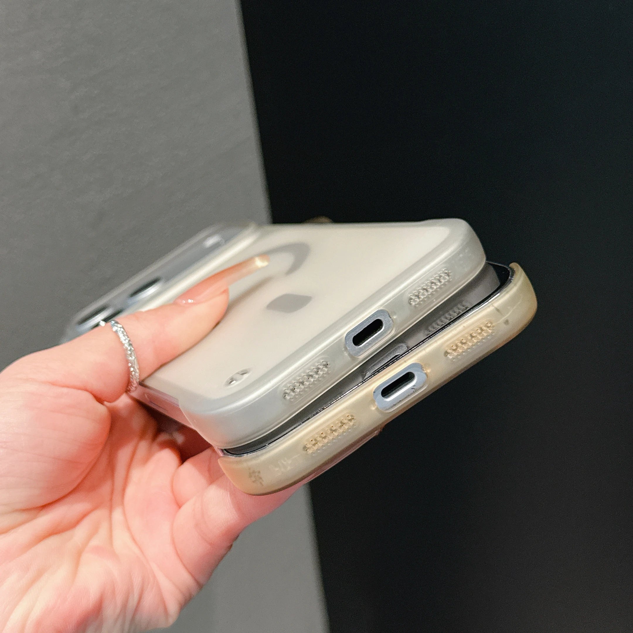 Ultra Thin Frameless Phone Case For iPhone 17 Pro Max Air 14 15 Plus 11 13 12 16 Pro For Magsefa Magnetic Matte Protection Cover