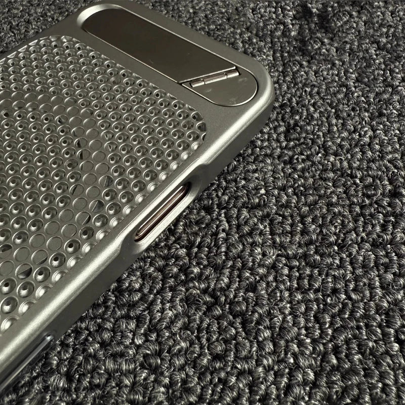 Heat Dissipation Mesh Phone Case for Magsafe Magnetic Wireless Charge Cover for iPhone 16 17pro Max 15 13 Pro 14 12 Metal Stand
