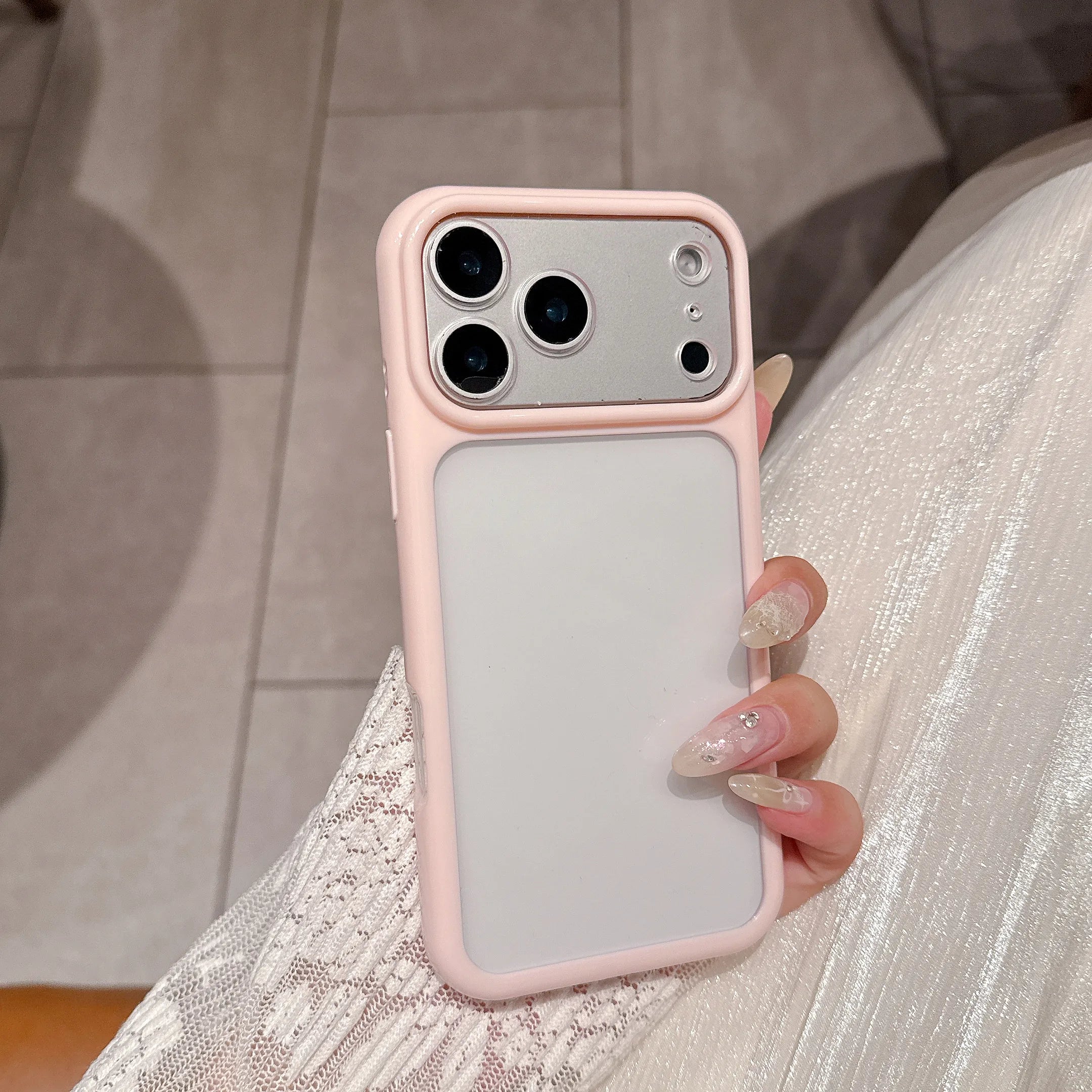 Luxury Clear Phone Case For Iphone 13 14 15 16 17 Pro Max TPU Soft Frame Transparent Back Panel Cover Large Window Phone Shell