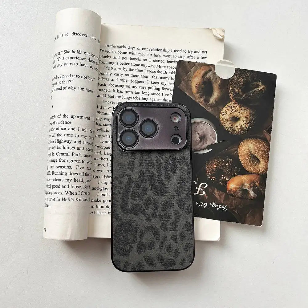 Luxury Leopard Print Phone Case For iPhone 17 Air 11 12 13 14 15 Pro Max 16 Plus Leather Texture Shockproof Bumber Cases Cover