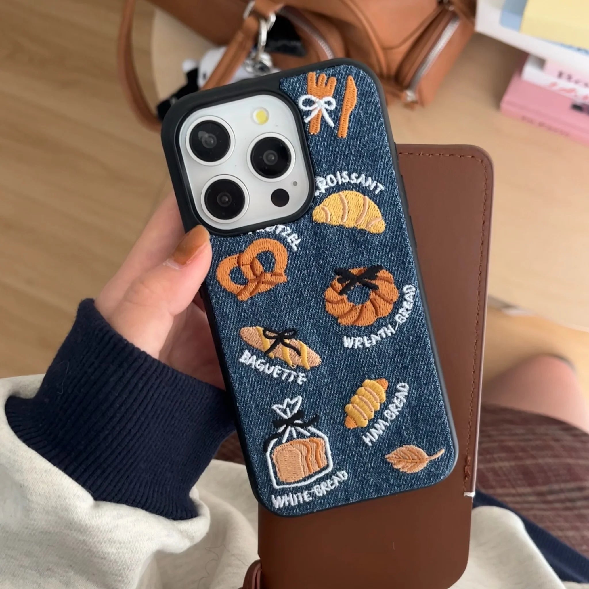 New denim style cute cartoon bread phone case for IPhone17 17pro 16 16pro 16promax 15 15pro 15promax 14 14pro 14promax 13