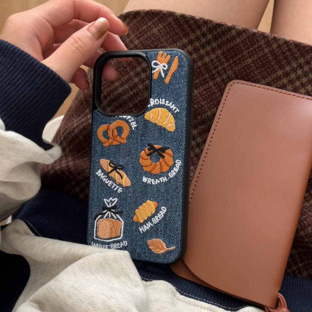 New denim style cute cartoon bread phone case for IPhone17 17pro 16 16pro 16promax 15 15pro 15promax 14 14pro 14promax 13