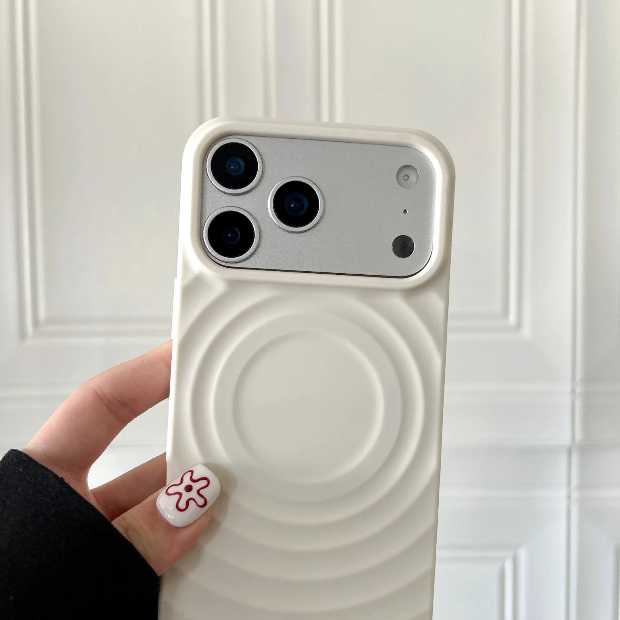 Water Ripple Magnetic Wireless Charge Phone Case for iPhone 17 16 15 14 Plus 13 12 11 Pro max 17Air Matte solid color back cover