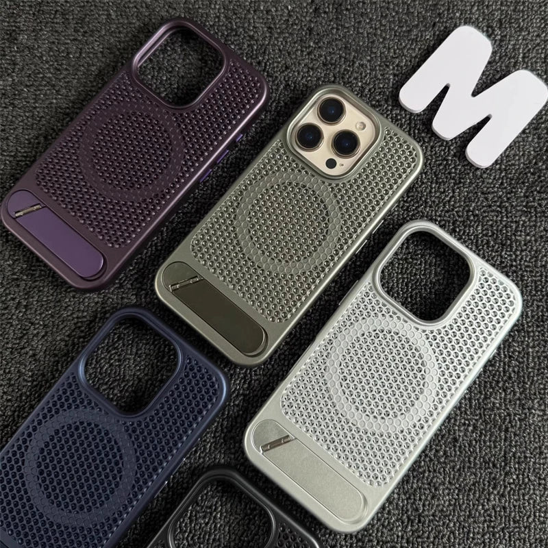 Heat Dissipation Mesh Phone Case for Magsafe Magnetic Wireless Charge Cover for iPhone 16 17pro Max 15 13 Pro 14 12 Metal Stand