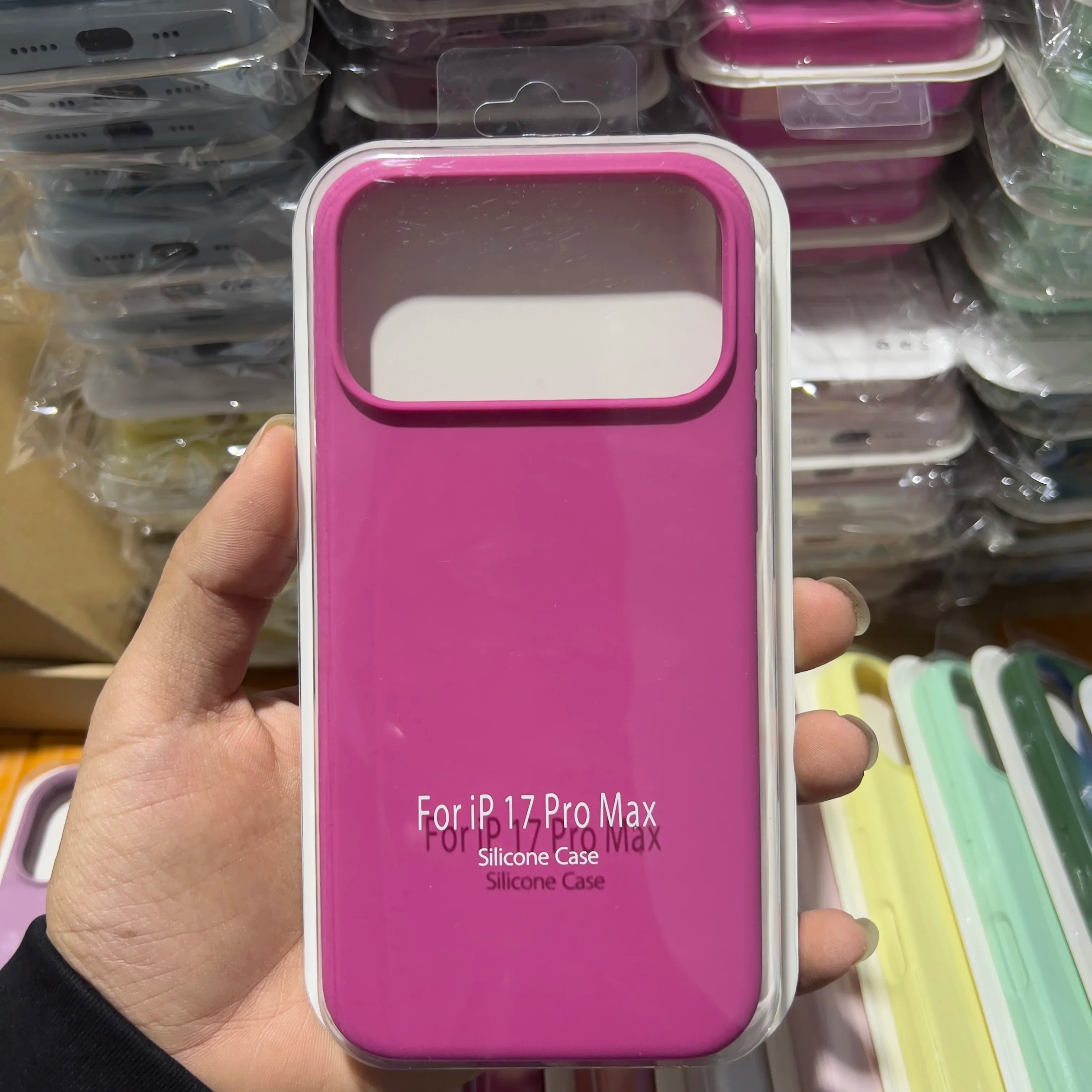 2026 NEW Liquid Silicone Case For iPhone 17 16 13 14 15 Pro Max  Luxury Shockproof Cover For 17AIR 14 15 16 Accessory