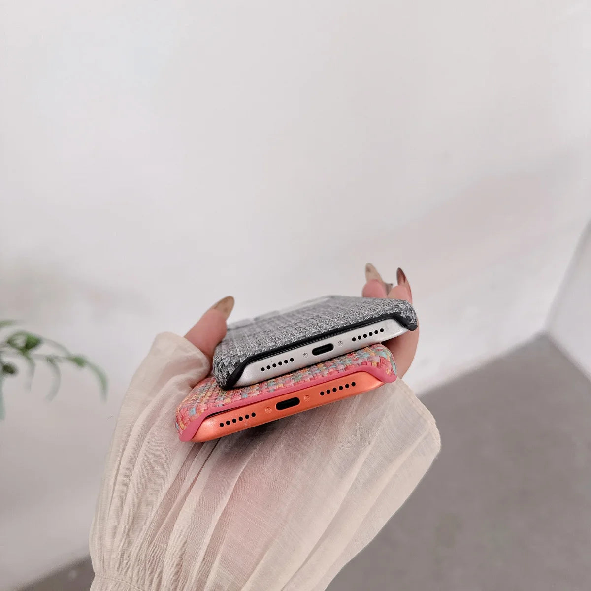 Fashion Warm Woven Pattern For Magsafe Magnetic Case For iPhone 17 16 15 Plus 14 13 Pro Max Plaid Cloth Wireless Charge Cover